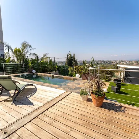 Magnifique Avec Piscine Et Jardin Daire Nice